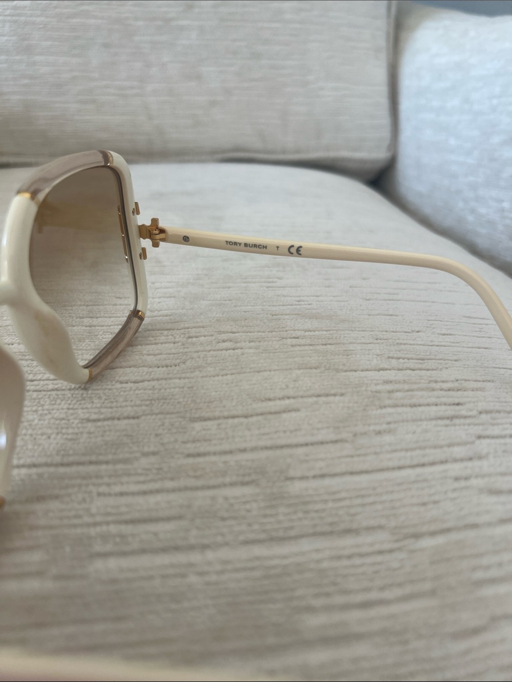 Tory Burch Eleanor Sunglasses